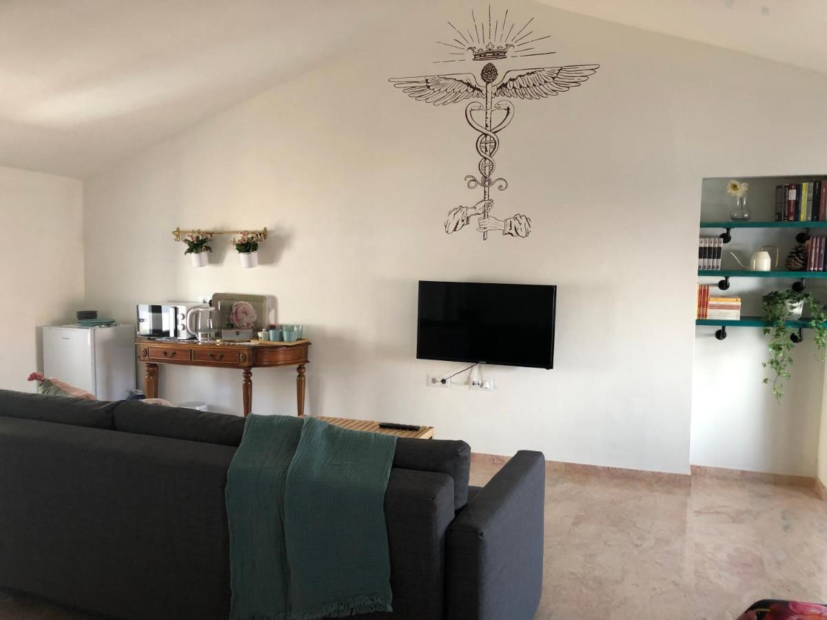 Lovely 1-Bedroom Loft Near Ronda Arriate Exterior foto