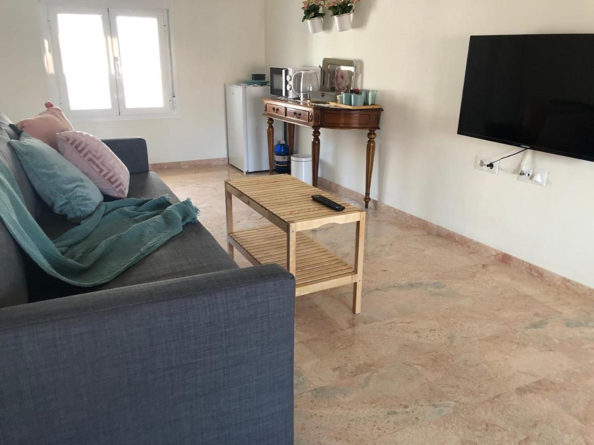 Lovely 1-Bedroom Loft Near Ronda Arriate Exterior foto